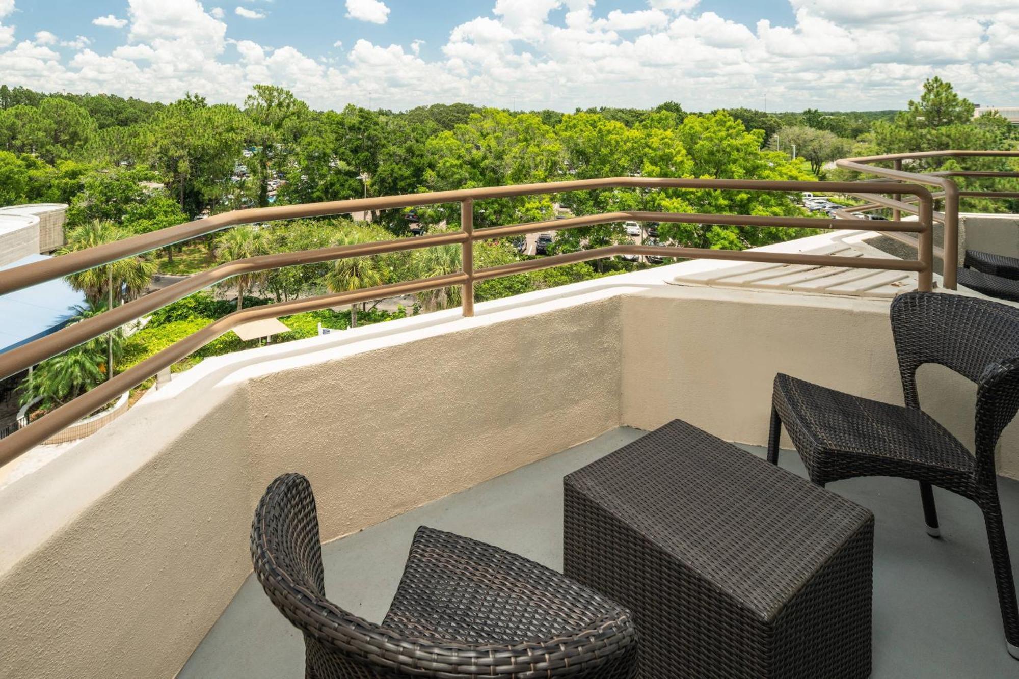 Sheraton Tampa Brandon Hotel Mango Exterior photo