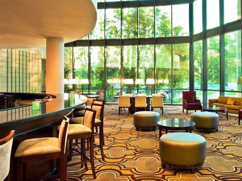 Sheraton Tampa Brandon Hotel Mango Exterior photo